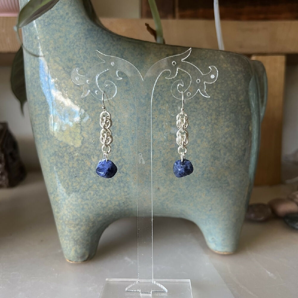 Sweet pea sodalite earrings detail