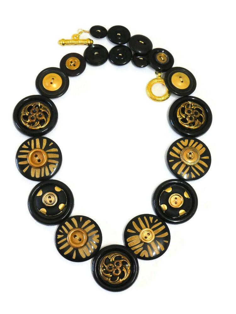 Black and Gold Button necklace - Black Beauty
