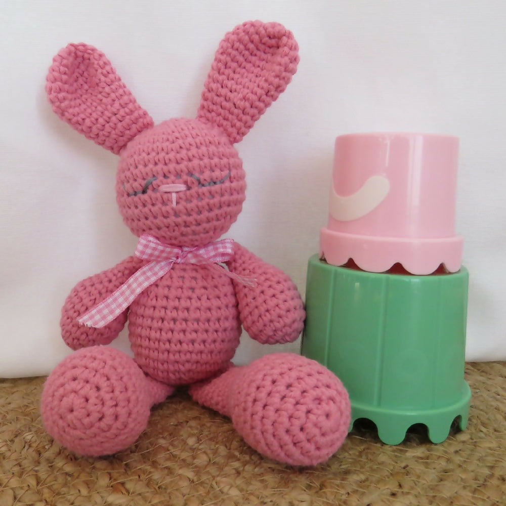 bunny sm med pink with stackers