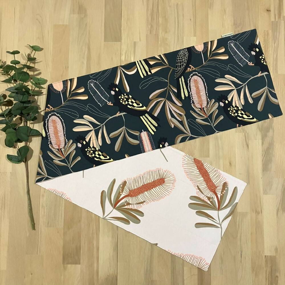 table-runner-handmade-Australian-native-reversible-cockatoo_1