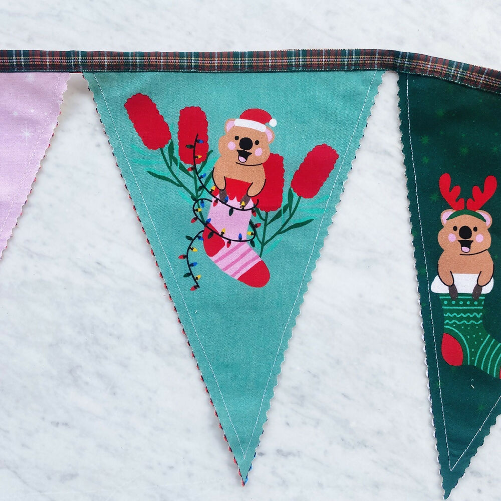 2Colourful Christmas bunting