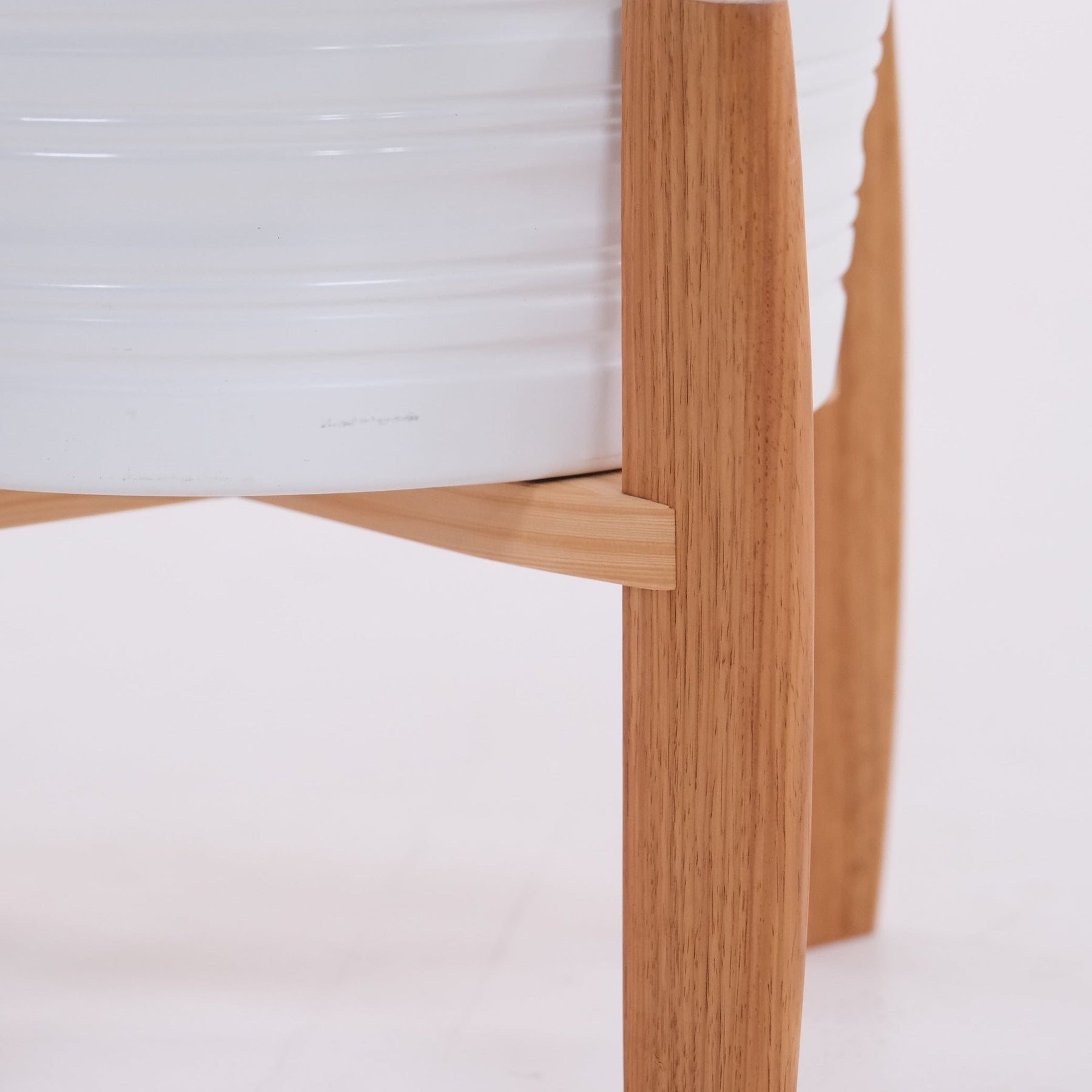 Plant stand