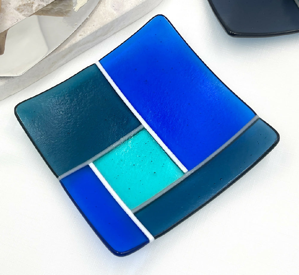 Deco Plate Blue:Aqua - Above view 