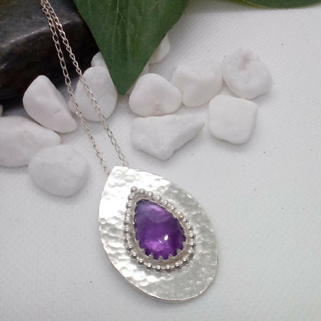 Sterling silver and amethyst pendant