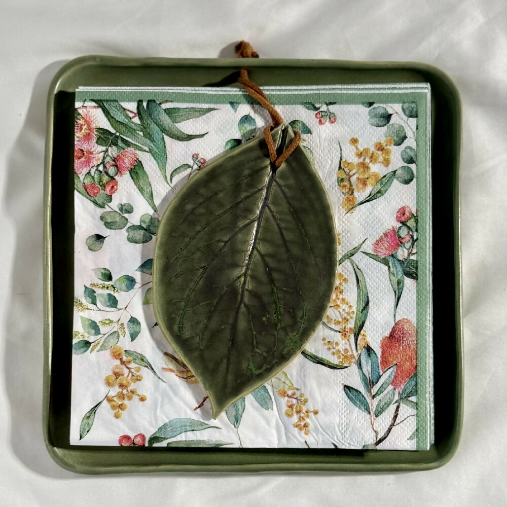 Australian-Ceramic-Pottery-Artist-Ana-Ceramica-Home-Decor-Kitchen-and-Dining-Storage-Handcrafted-Ceramic-Leaf-Napkin-Holder