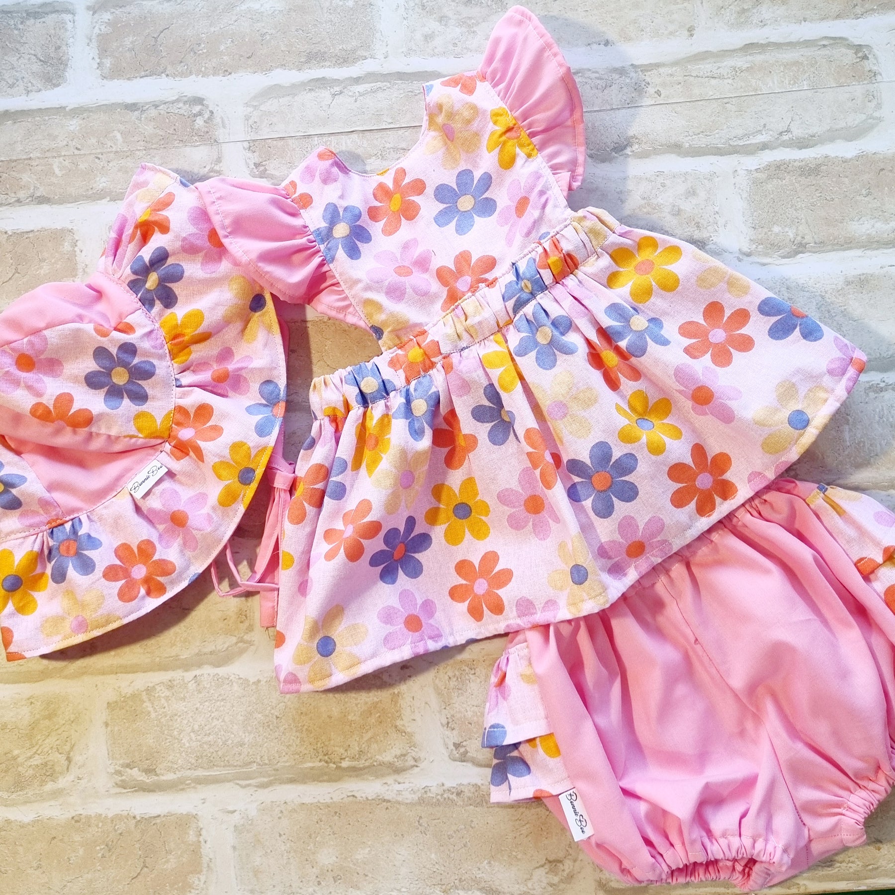 Ruffle Bum set - various colours - Size Small - BB027