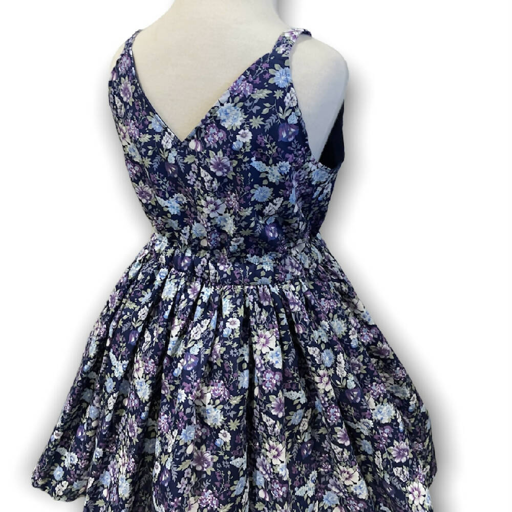 NavyFloralSURRENTO3