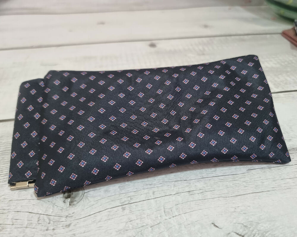 Flex frame glasses pouch, upcycled tie - black, tiny diamond pattern