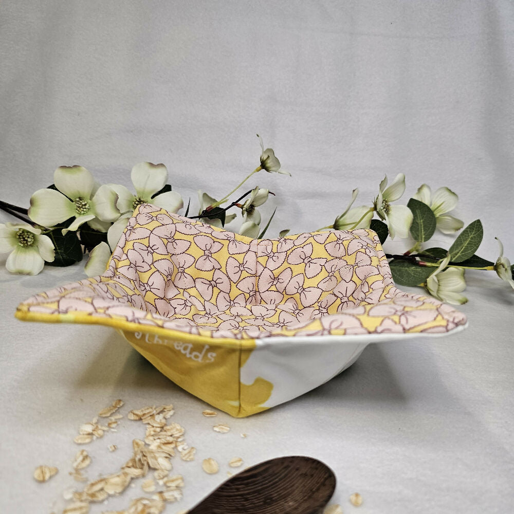 Hot/Cold Cozy Bowl - Pink Bows & Yellow Floral