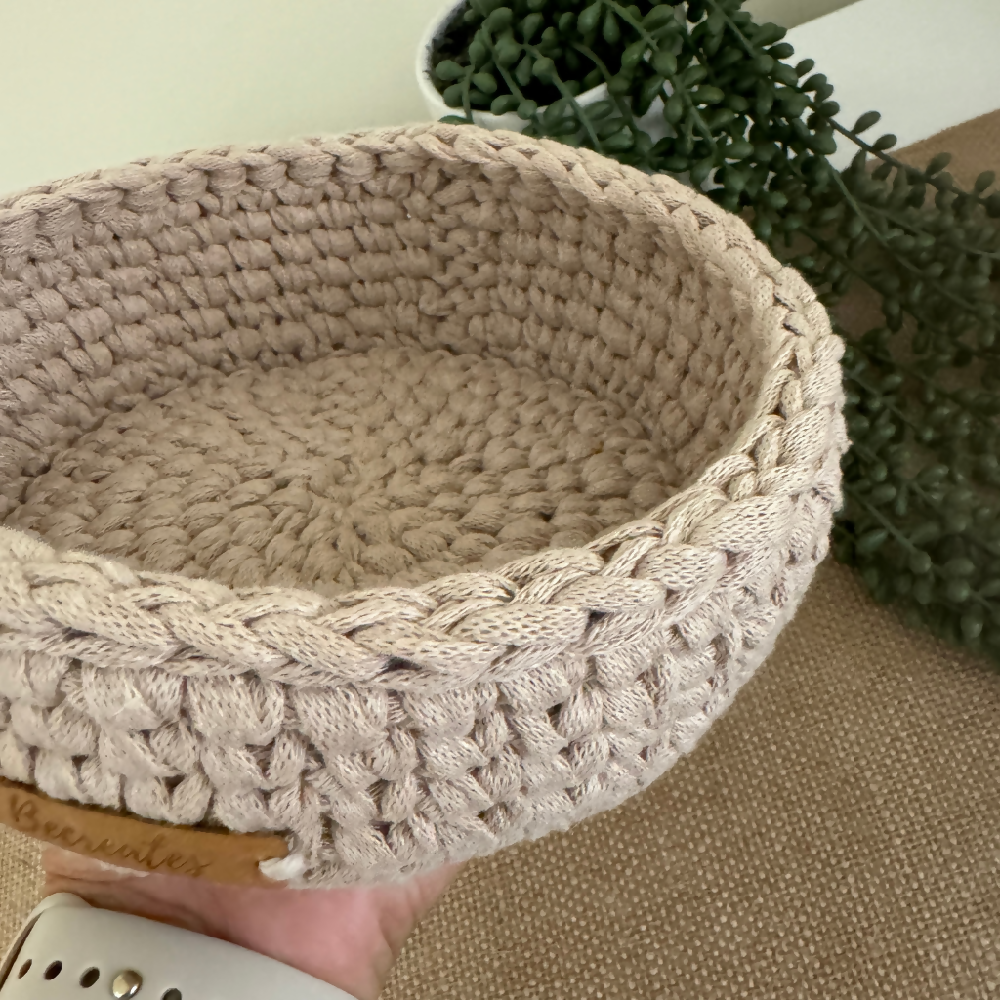 Handmade-basket-natural-medium (7)