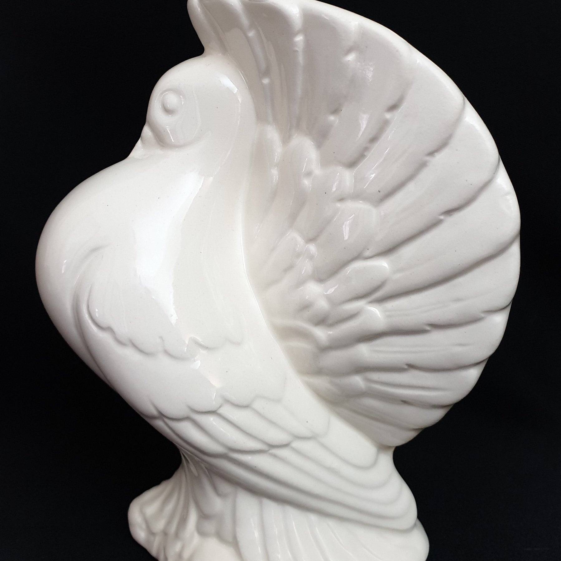 Ceramic White Gloss Dove Vase