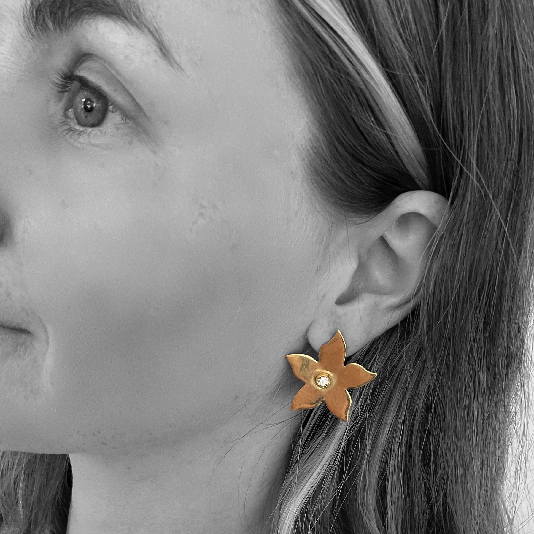 Soft Bloom Earring