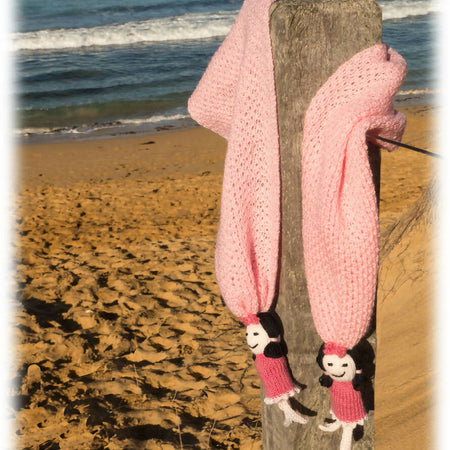 Winter warmer. Child's scarf, 100% Aussie wool, handmade.