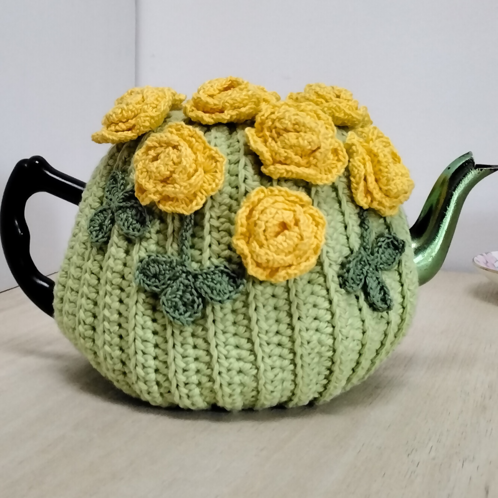 Yellow-roses-medium-large-teacosy-right-green-teapot-Australian-made-watch-the-birdy-crochet