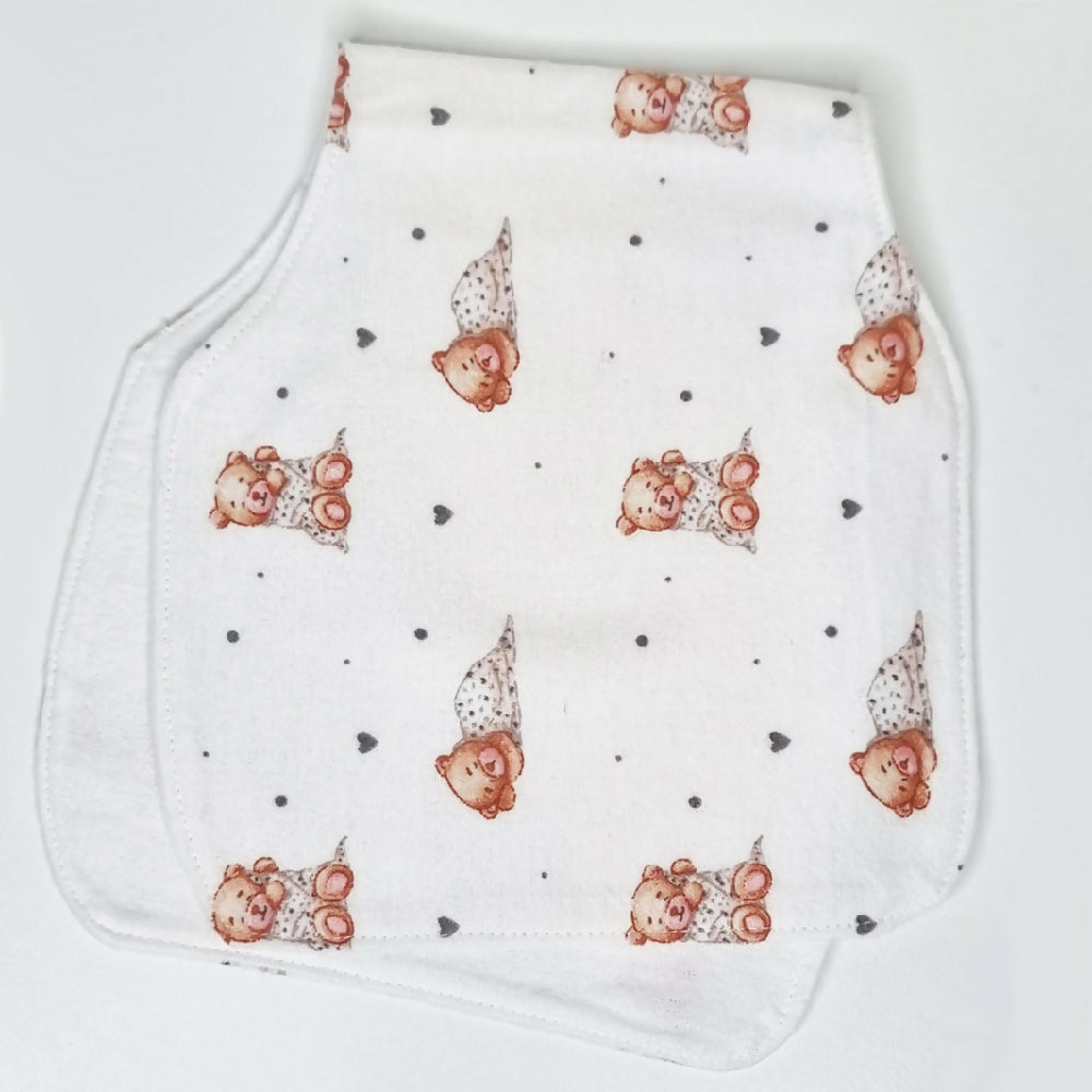 teddys-on-white-baby-burp-cloth