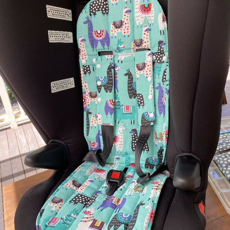 Universal Pram Liner Llamas on Aqua