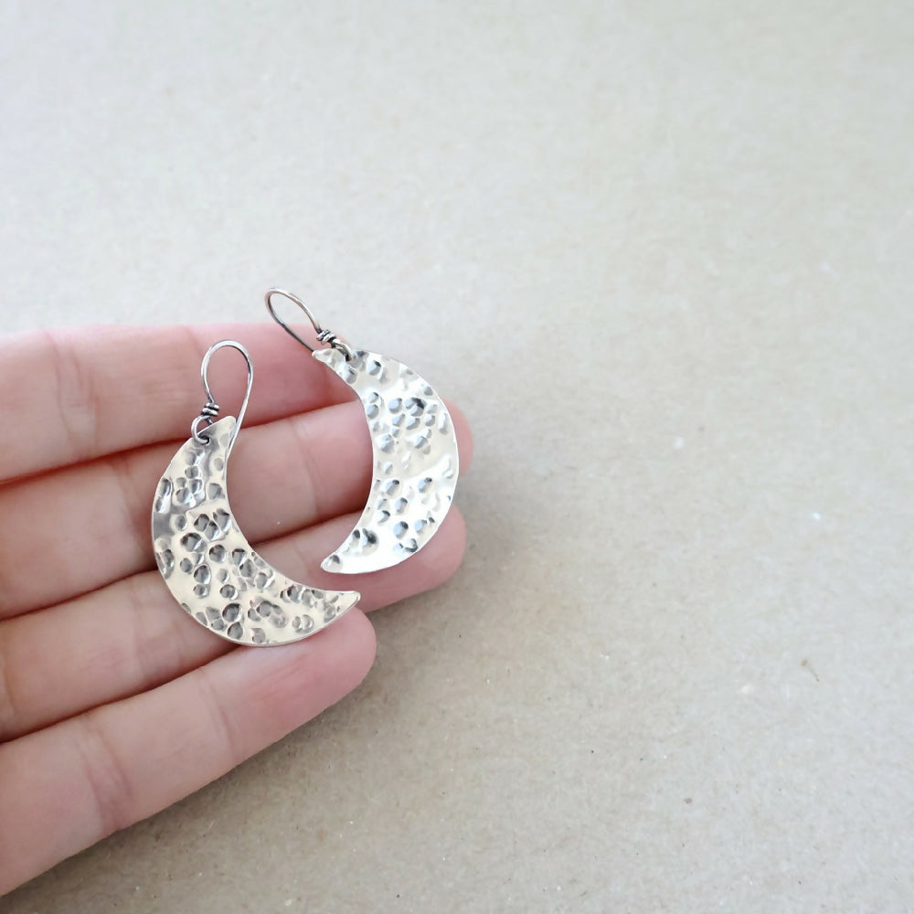 EMS05104_07_EthicalSterlingSilverLargeCrescentMoonEarrings