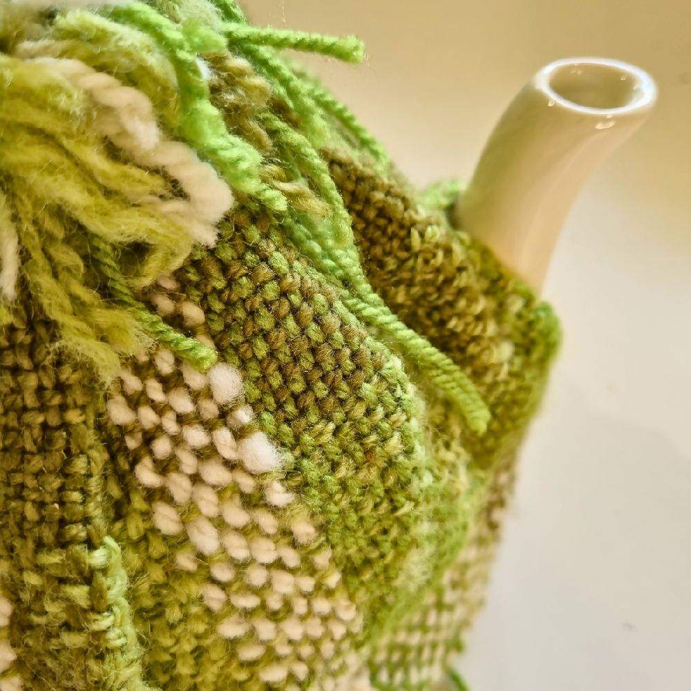 australian-artist-handmade-handwoven-green-white-tea cosy-8