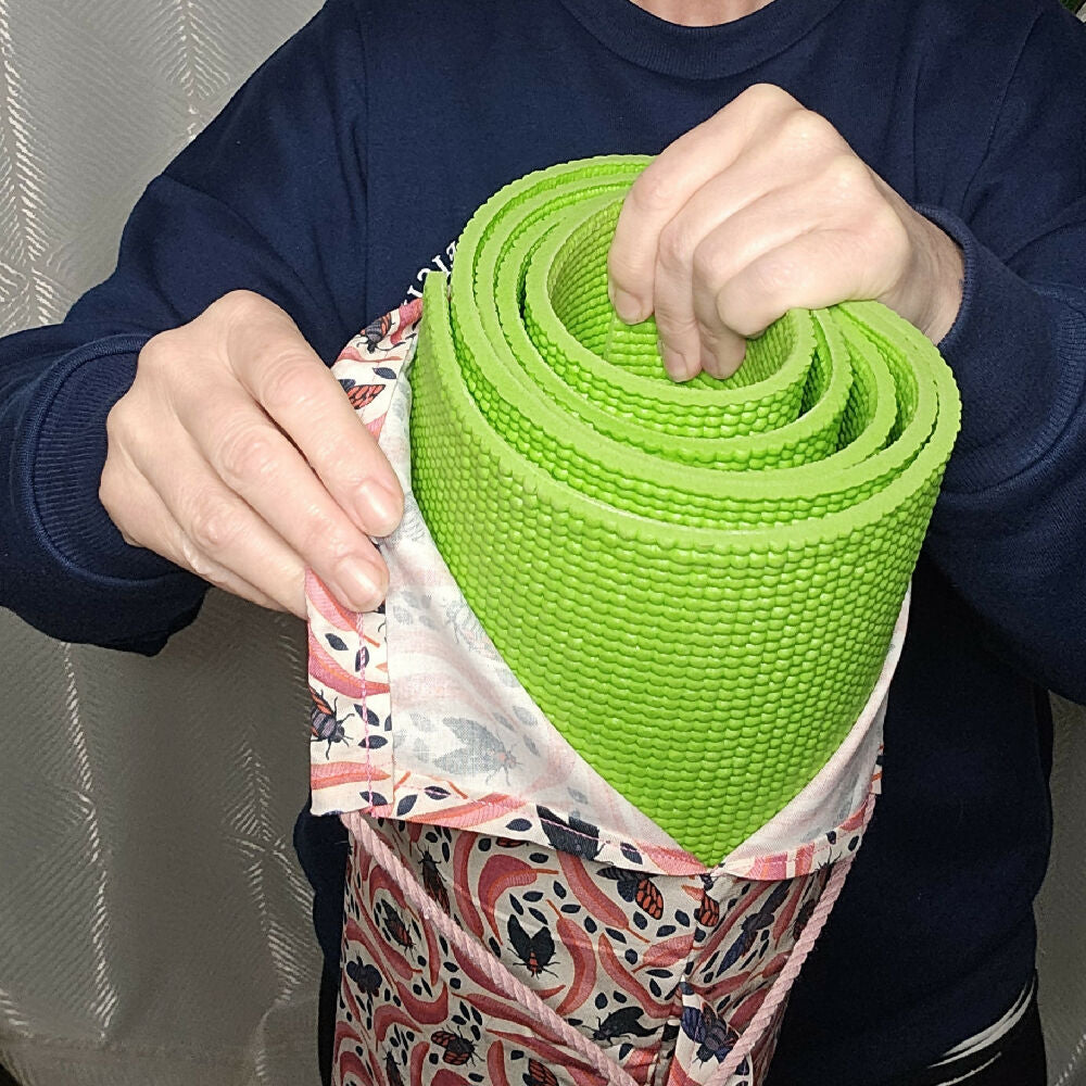 Yoga/Pilates Mat Bag - Bugs, Bugs everywhere