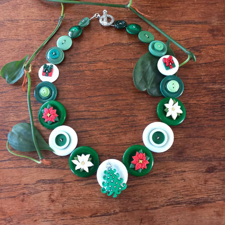 Christmas tree button necklace - Green Christmas