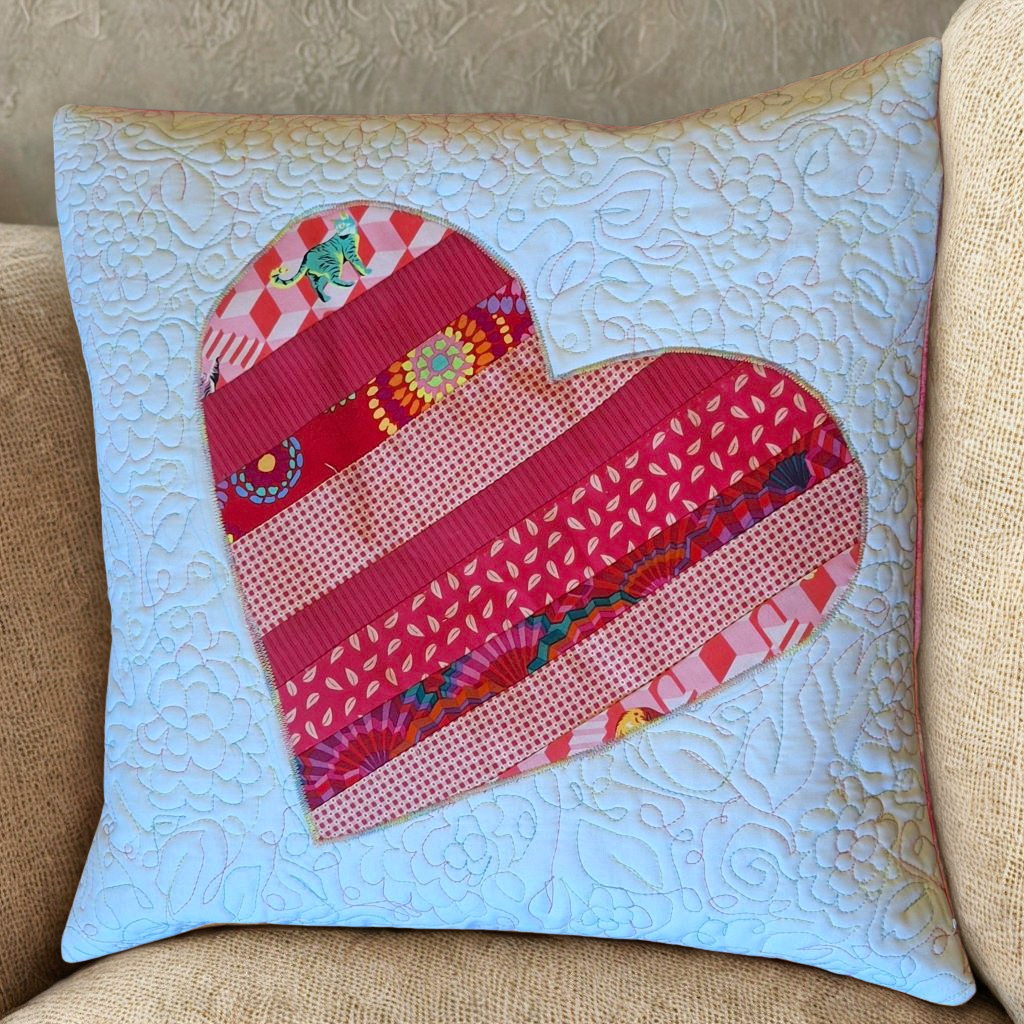 Warm heart cushion cover