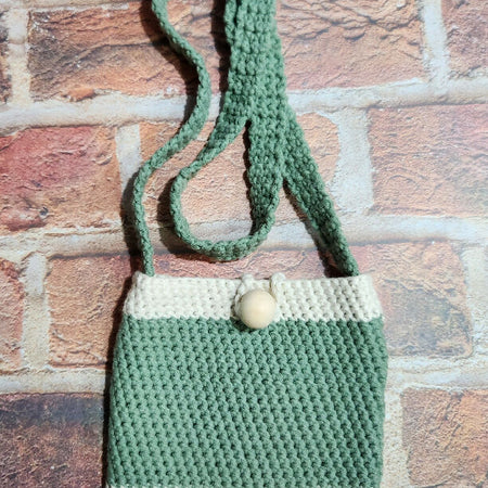 Crochet handbag (olive green & creme - 15cm(W)x65cm(H)