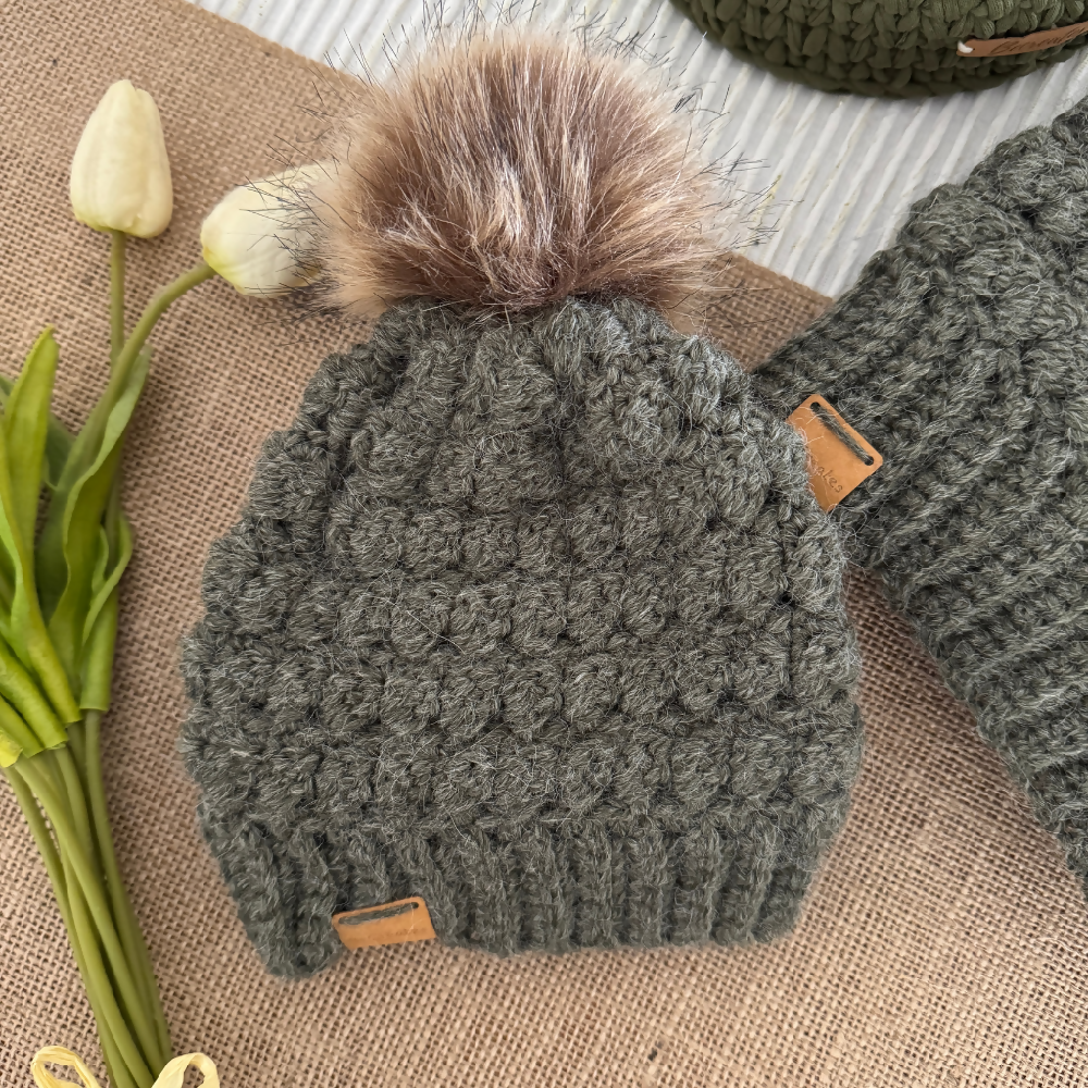 Mum-and-bub-green-earth-beanie-set (6)