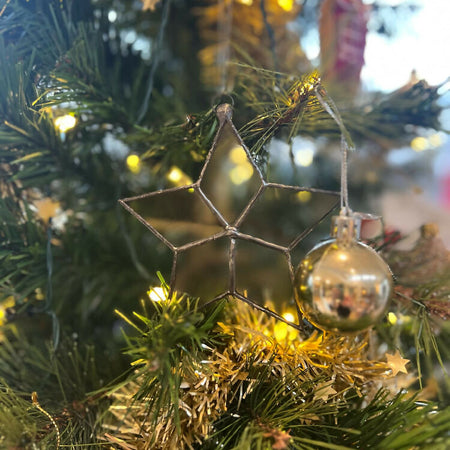 Christmas Star Decoration - Gold