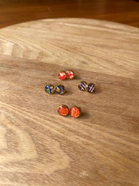 Resin stud earrings