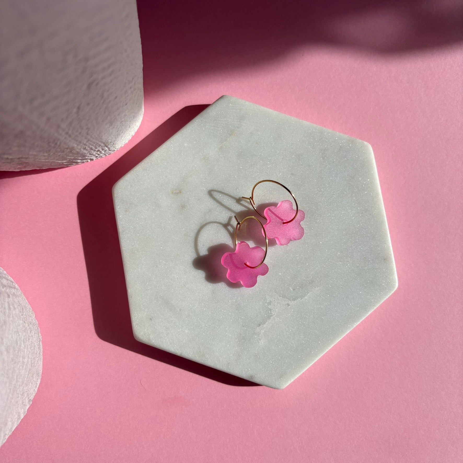 Bees Knees mini Flower hoop - Hot pink