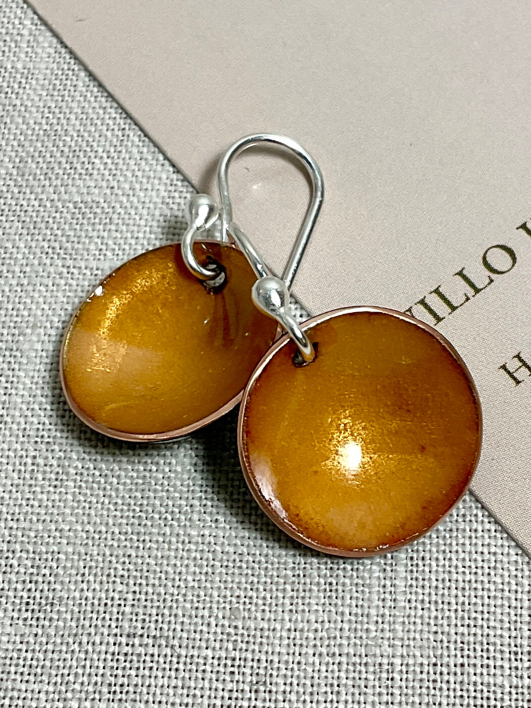 Gold. Everyday earrings. Handmade