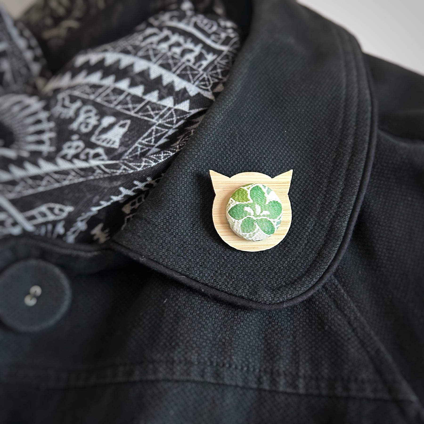 Kimono Cat Brooch
