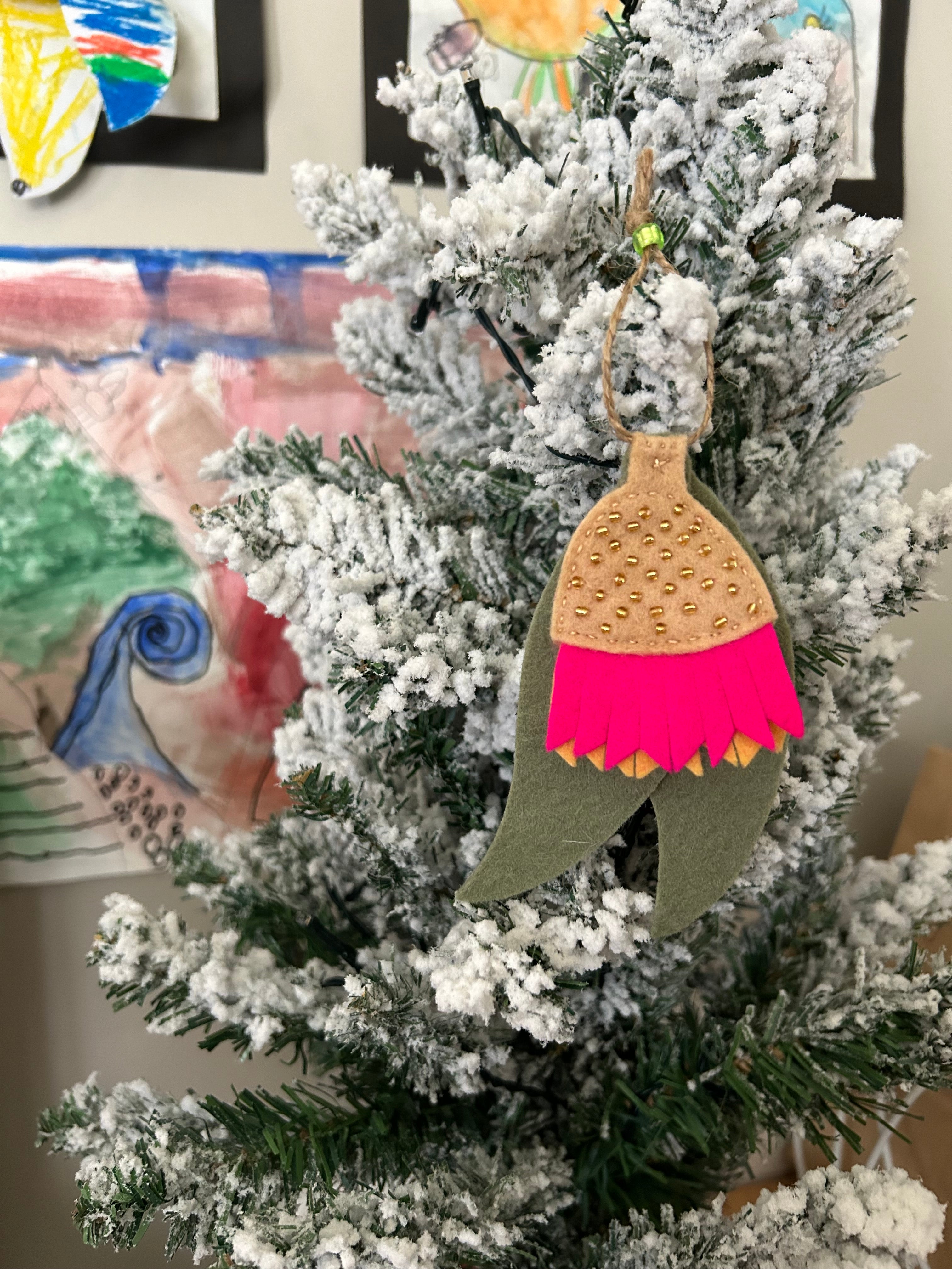Gum tree flower, Christmas decoration, Aussie flower