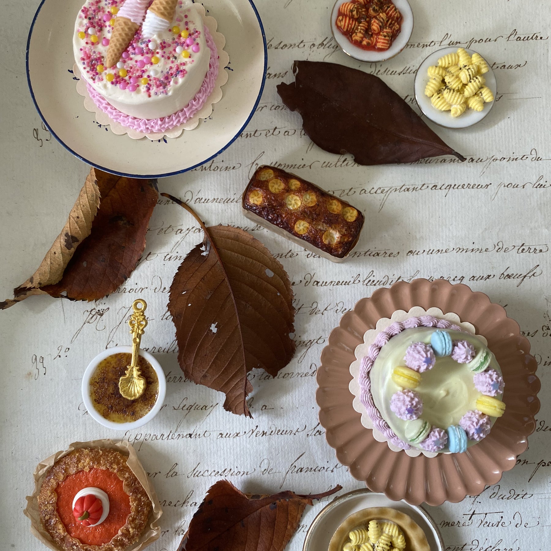 Macaron cake, 1:6 scale - MINIATURE NON EDIBLE