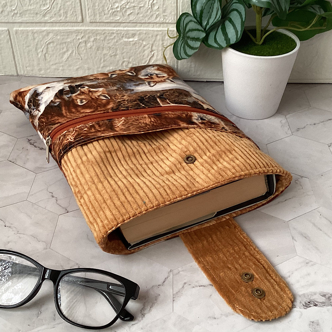 Fox fabric book sleeve with 2 pockets. iPad, tablet pouch.