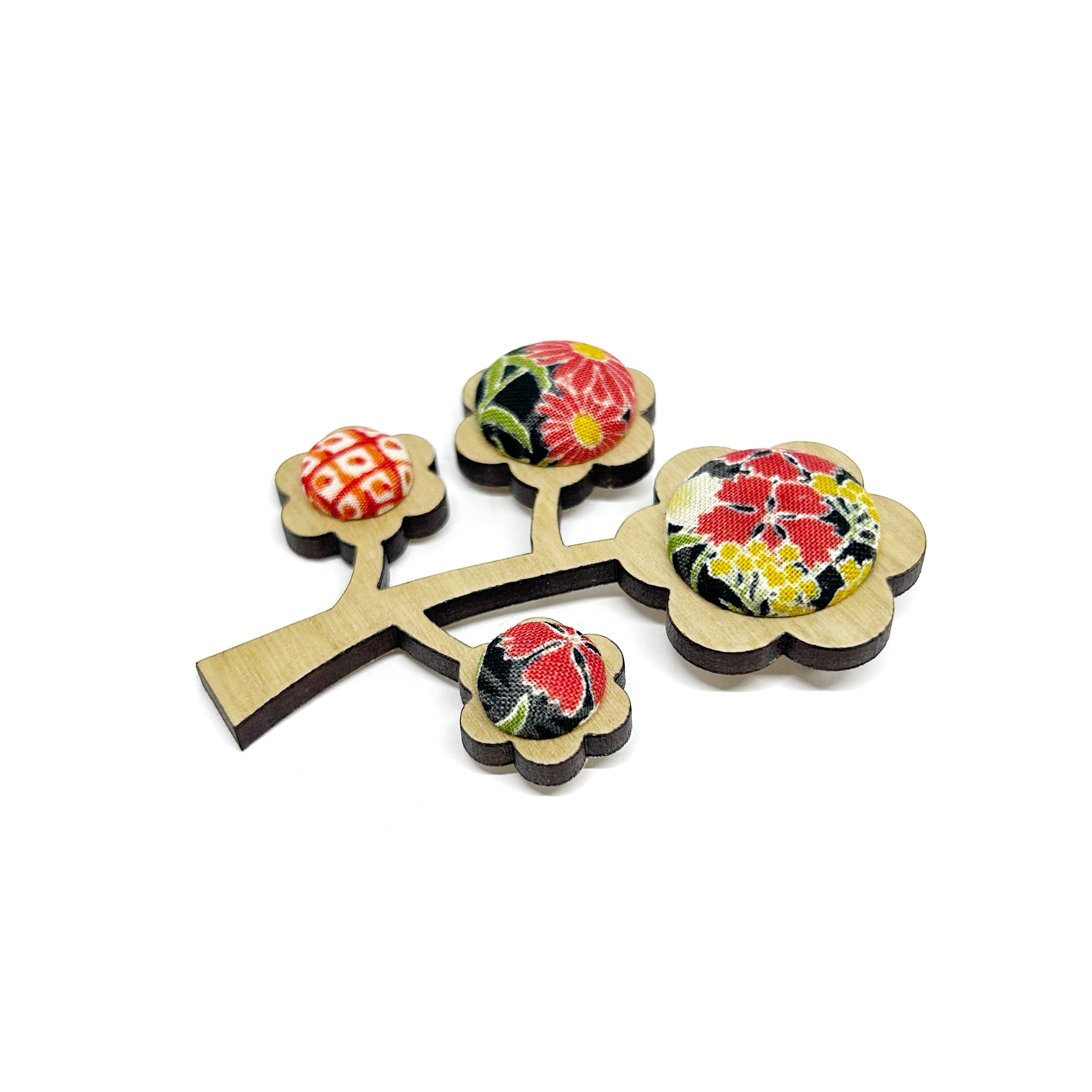 Kimono Tree Brooch - Red Florals
