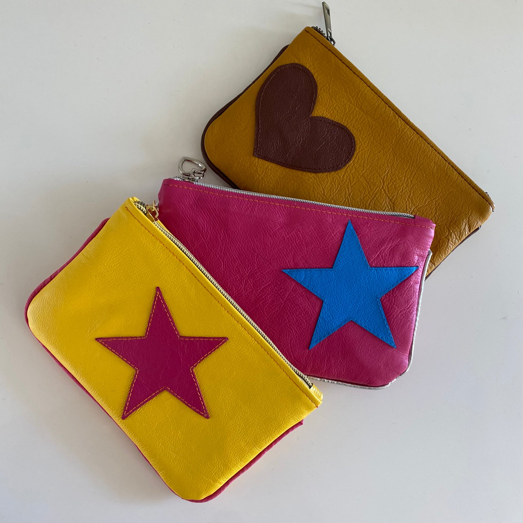 Leather pouch ‘Blue star’