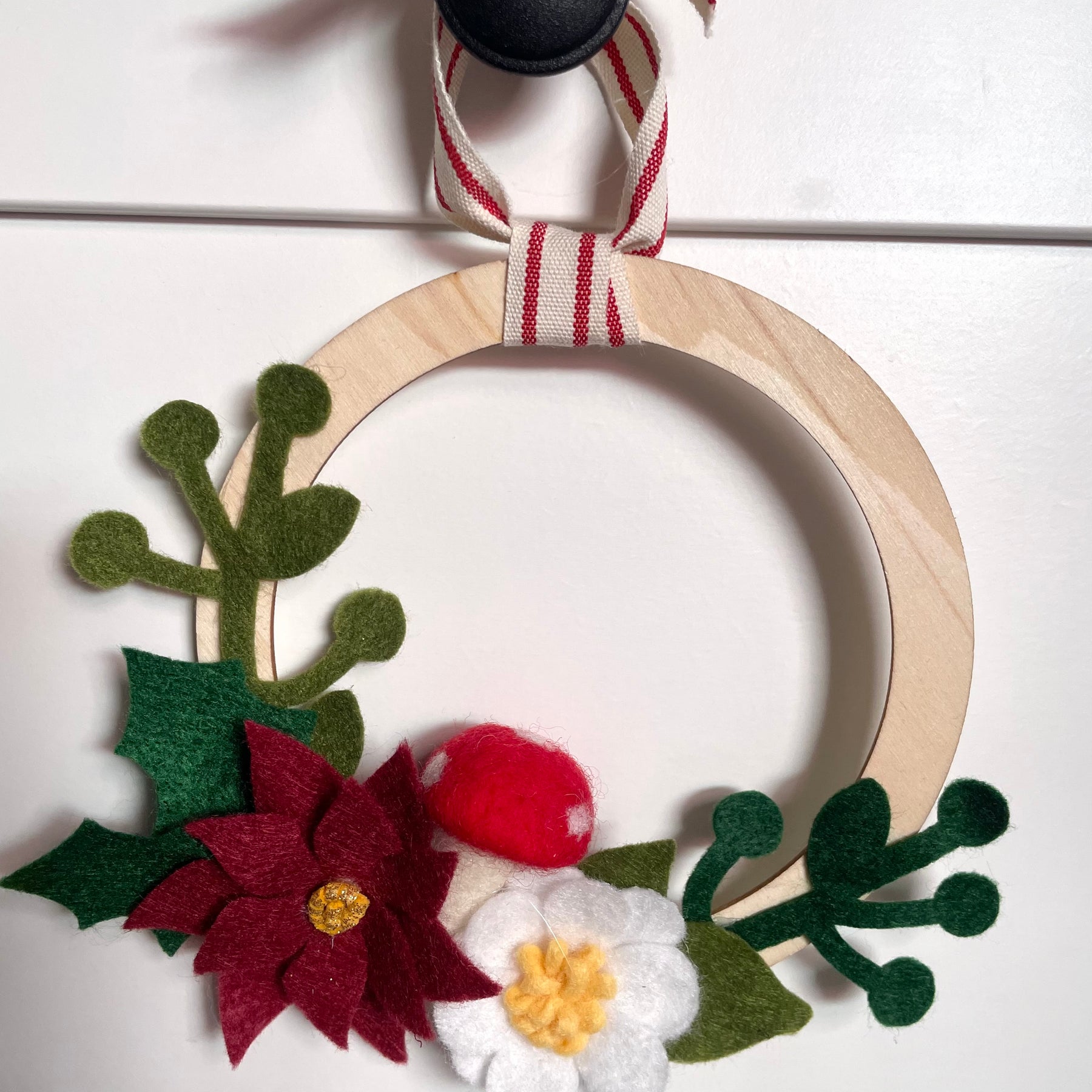 Felt Christmas Wreath Ornaments