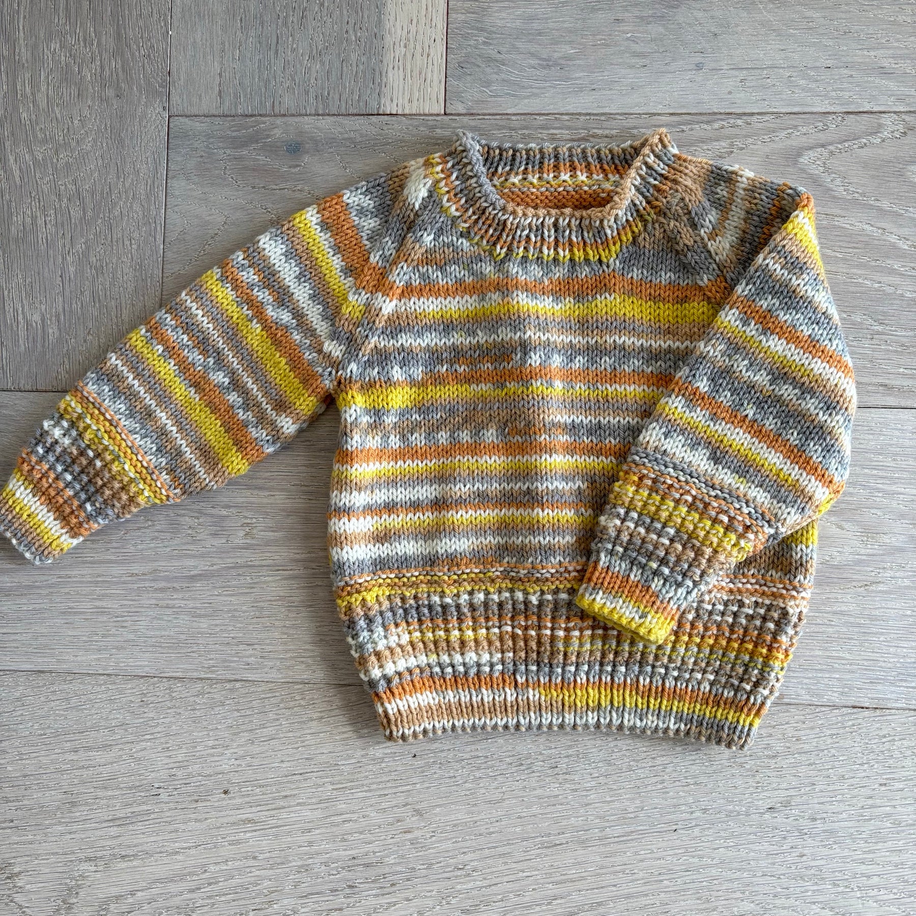 Child  Round Neck Sweater -Size 6-9 months