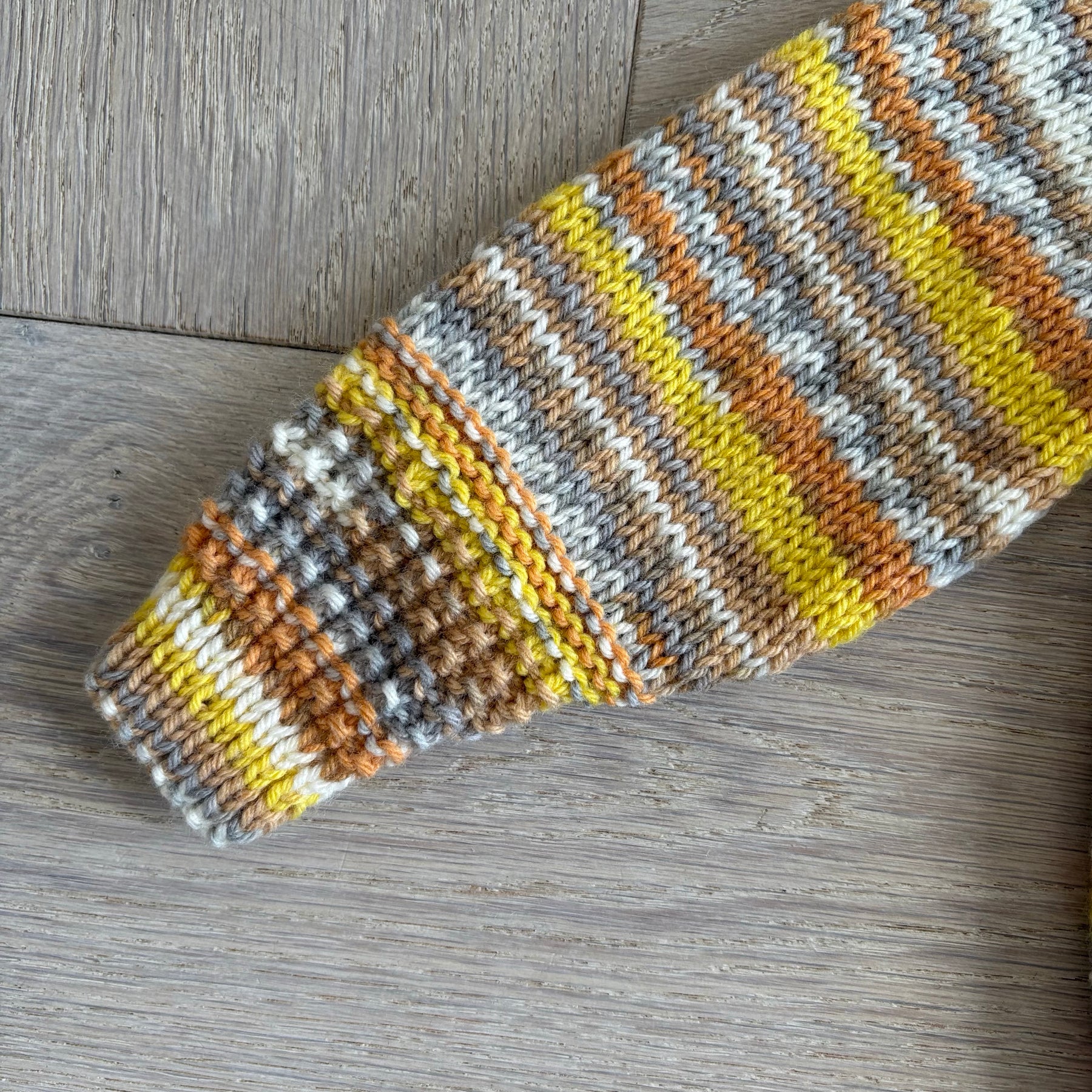 Child  Round Neck Sweater -Size 6-9 months