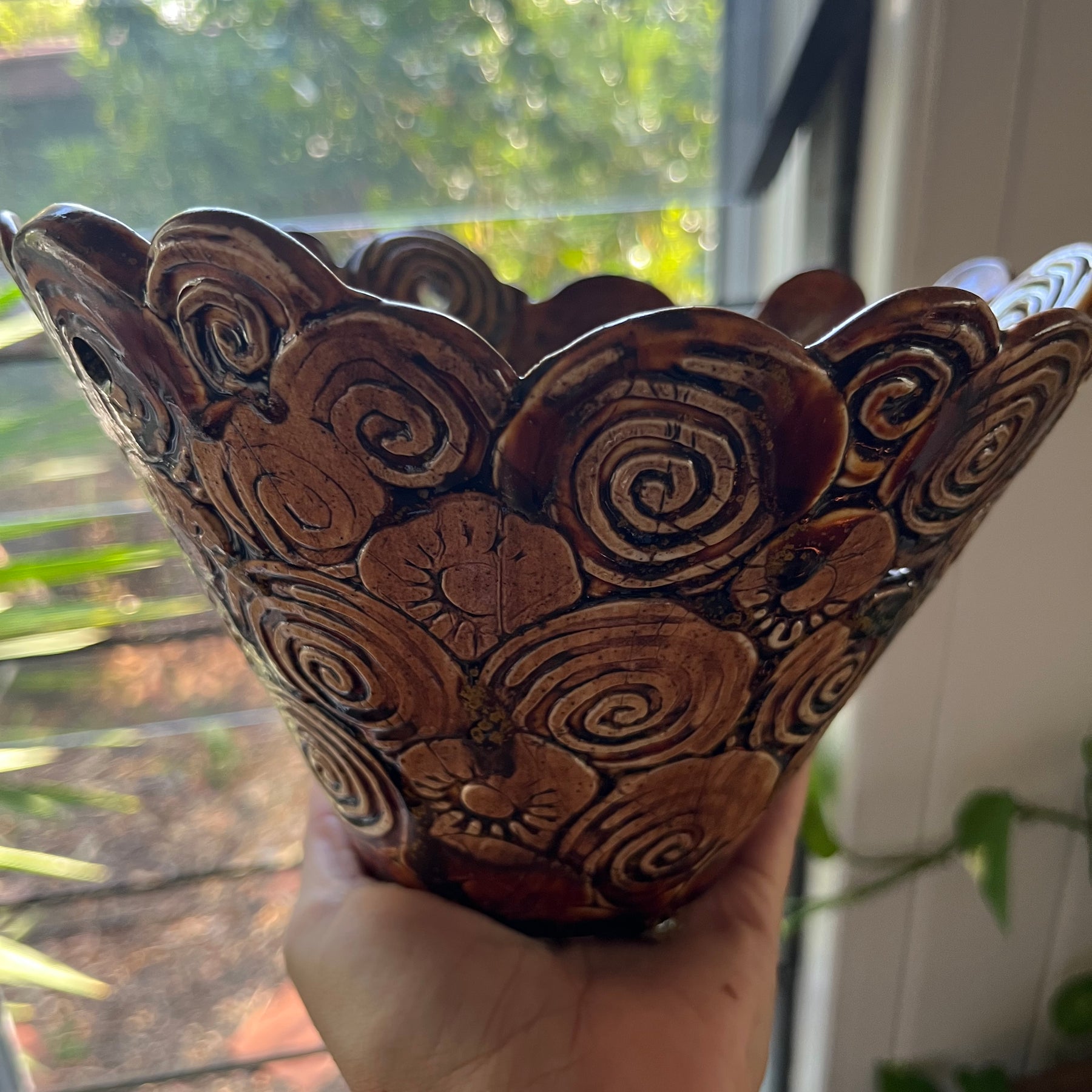 Hand-Built Ceramic Hanging Planter – Tenmoku Gold Glaze