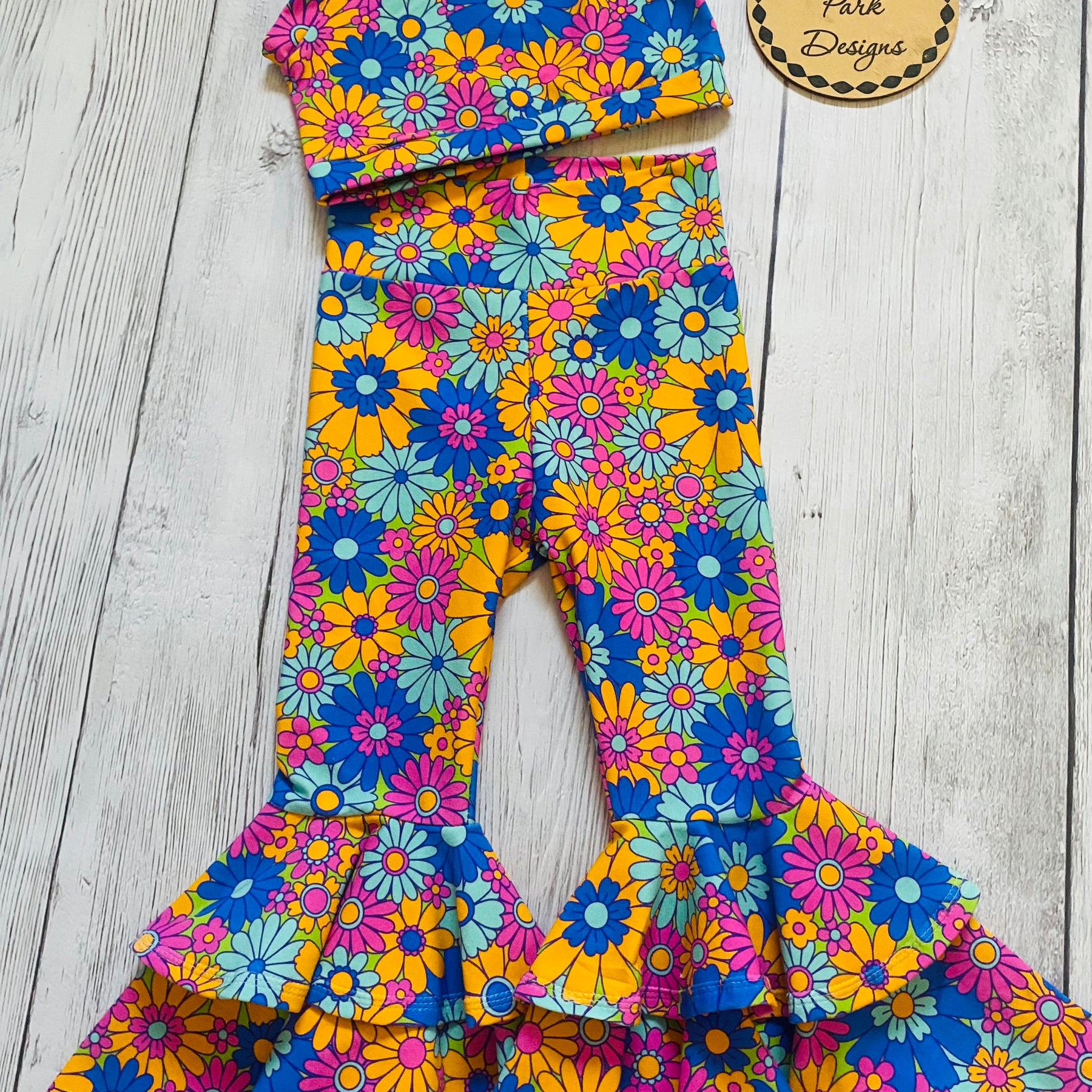Flower Power One Shoulder Tank Top and Bellbottom Pants Two Piece Set Size 2-3 years