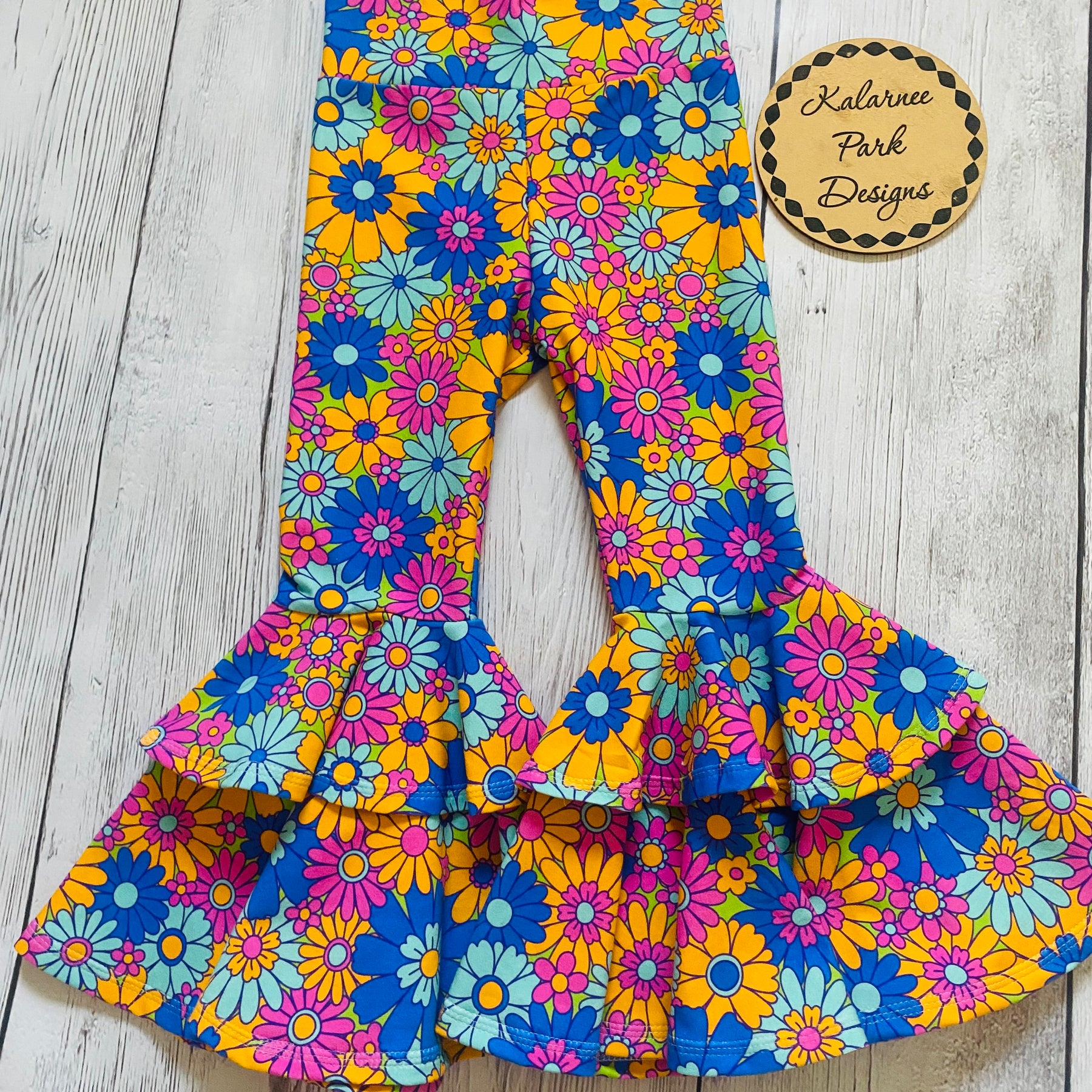 Flower Power One Shoulder Tank Top and Bellbottom Pants Two Piece Set Size 2-3 years