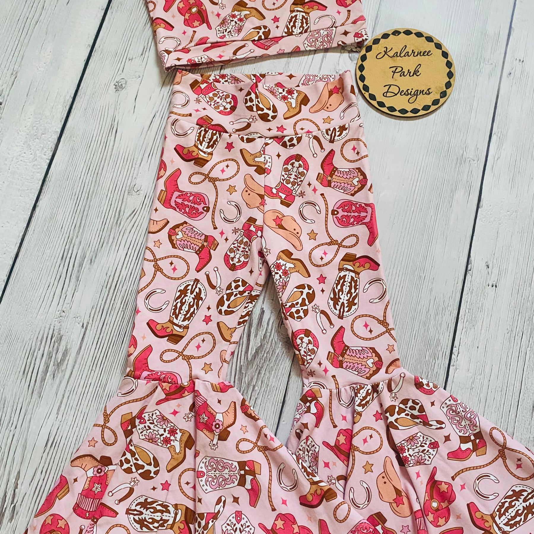 Rodeo Ready One Shoulder Tank Top and Bellbottom Pants Two Piece Set Size 3-4 years