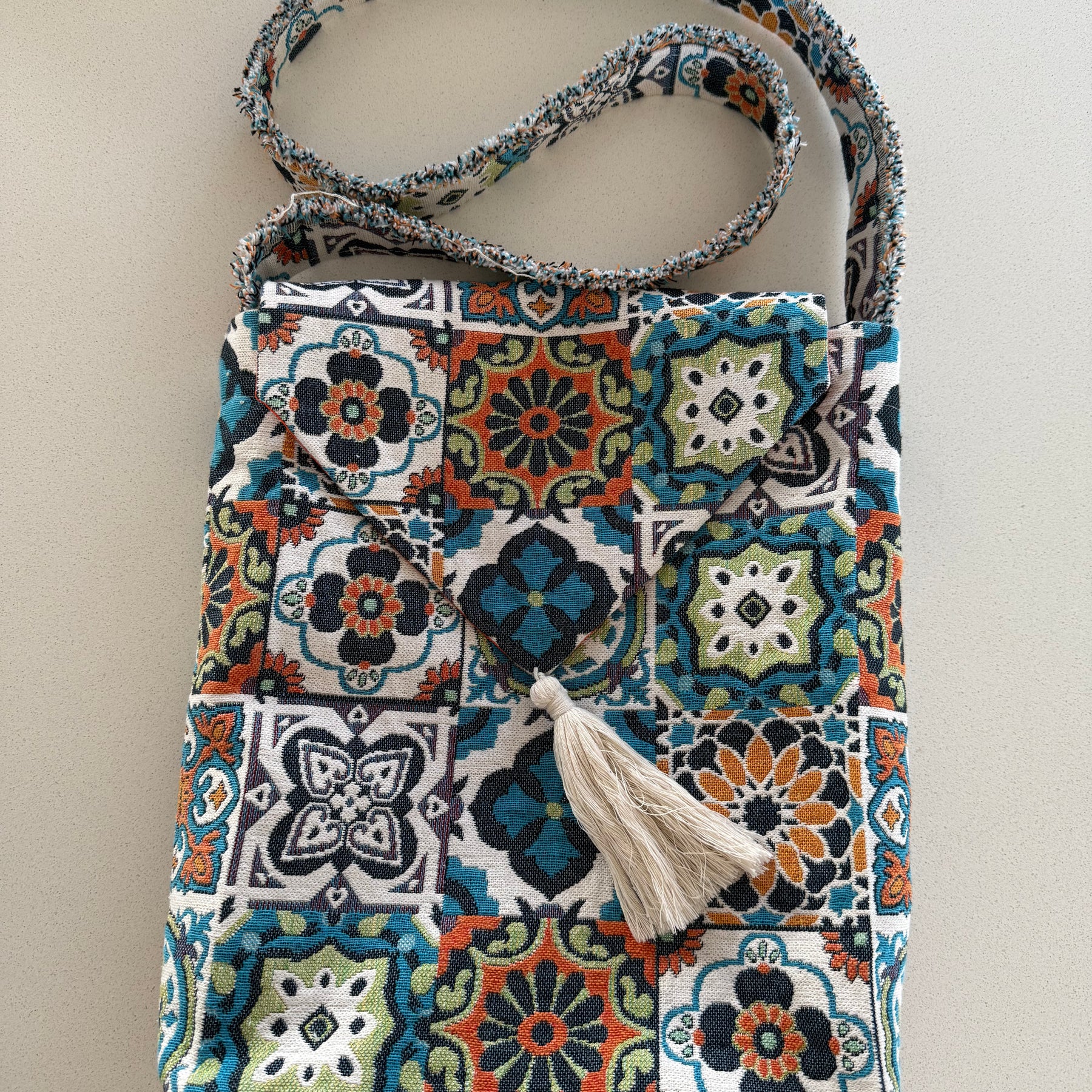 Boho style shoulder bag