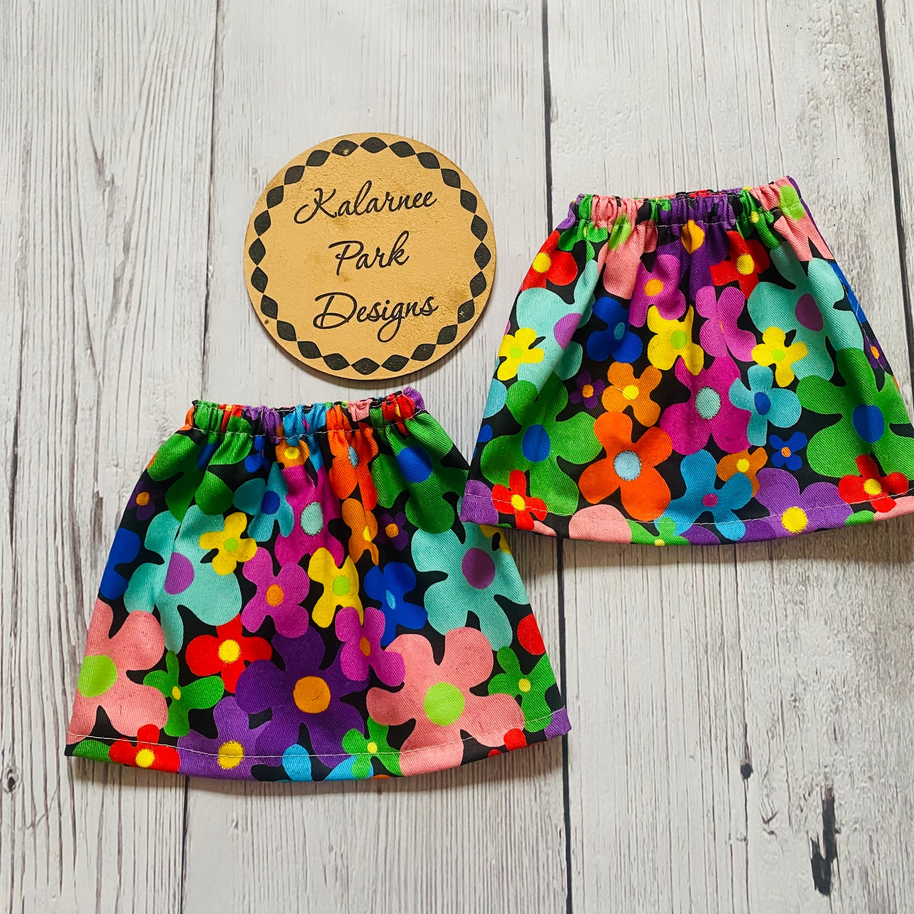 ''Groovy Flowers" Ladies Sock Savers