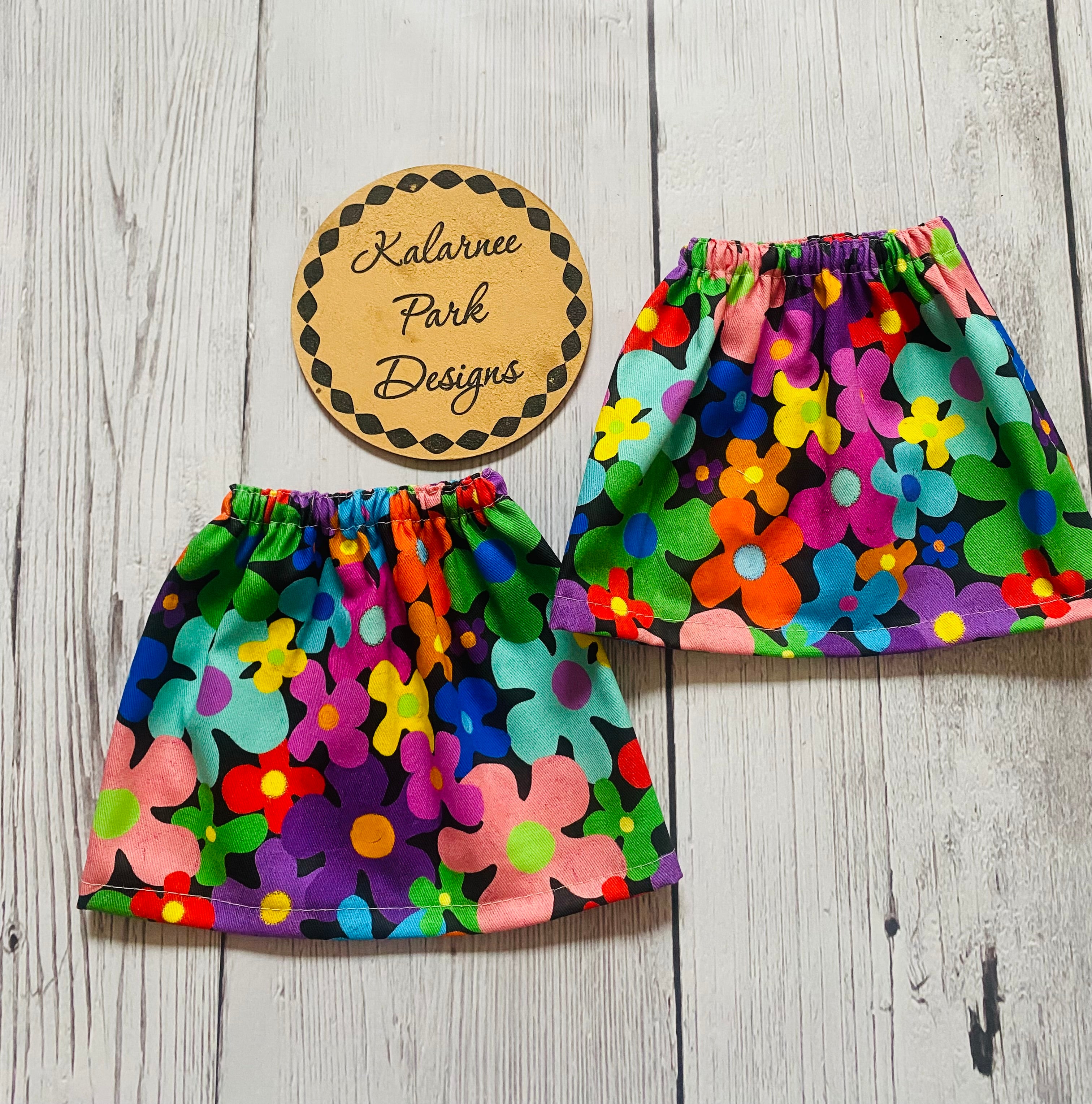 ''Groovy Flowers" Ladies Sock Savers