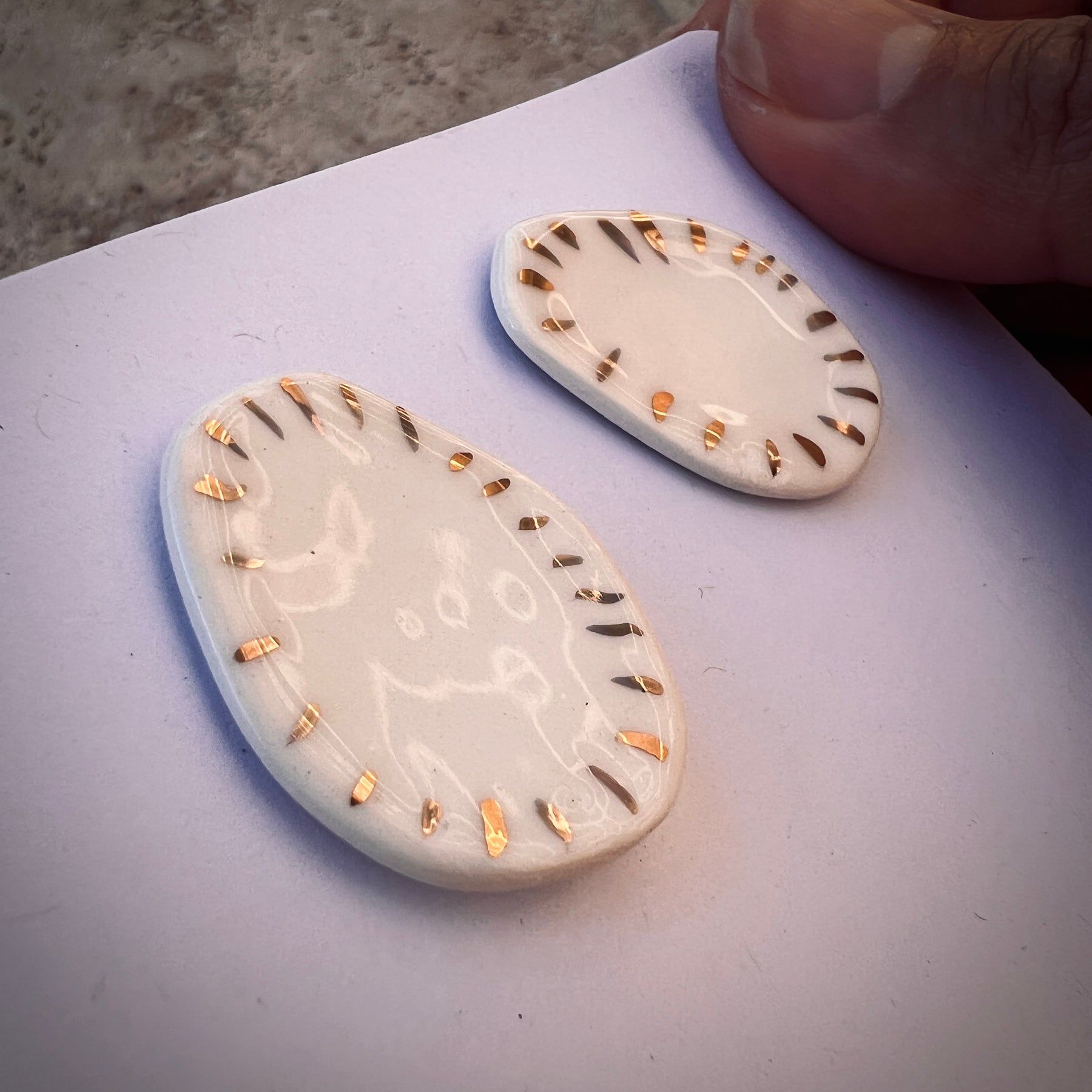 Porcelain Earrings white + gold organic studs