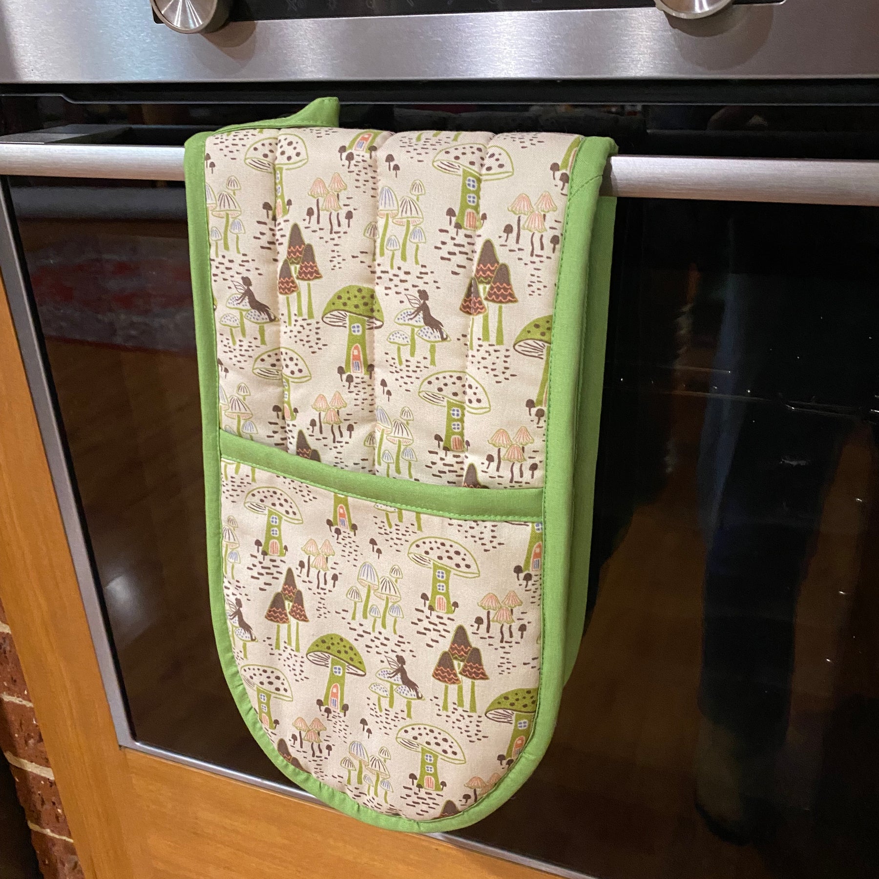 Mushroom Double Oven Glove