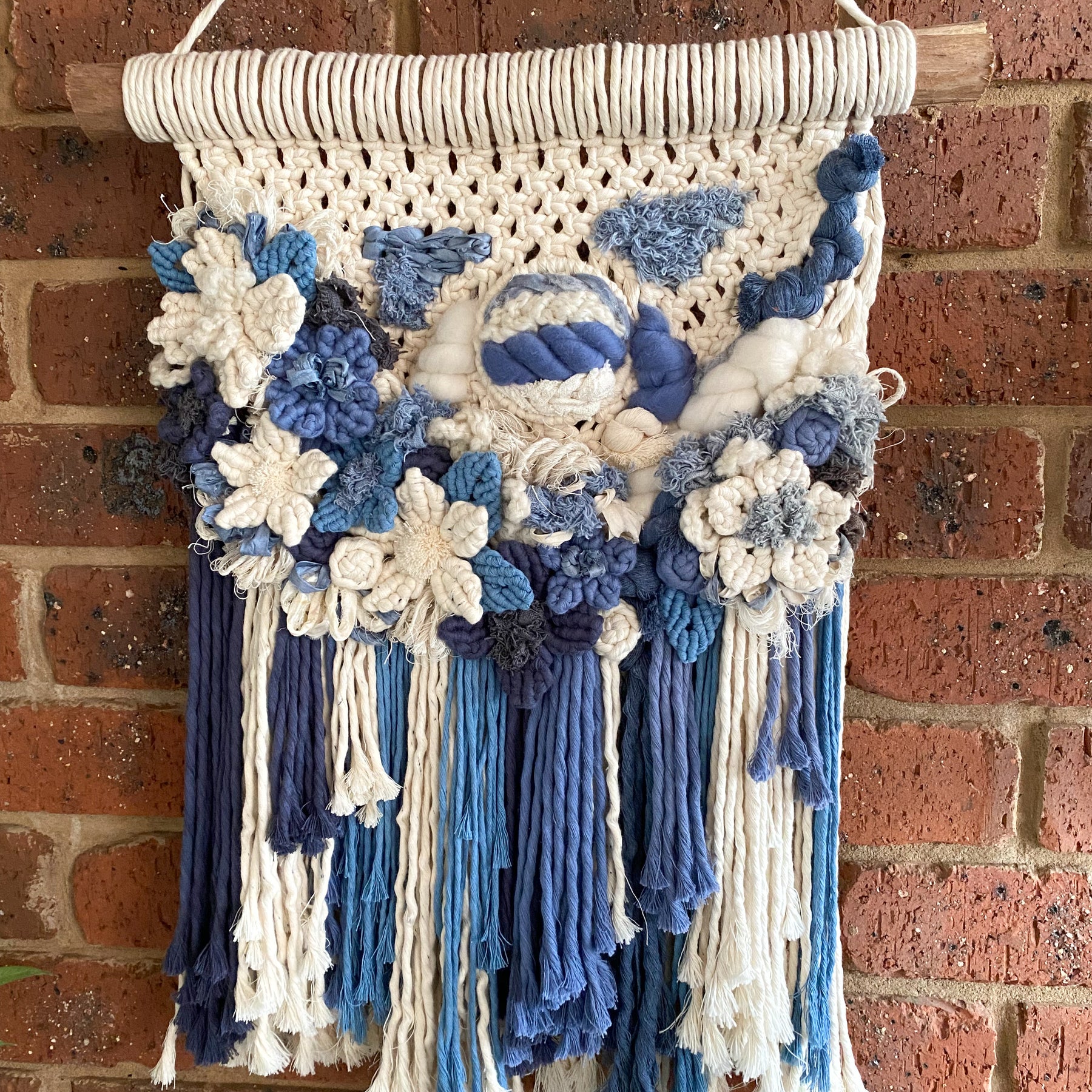 Macrame Floral Wall Hanging - Beautiful Blues